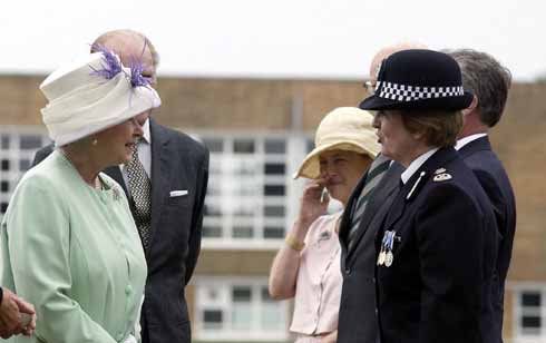 1210edLives2 HM The Queen paid an official visit to Dorset during Jane Stichbury’s time as Chief Constable