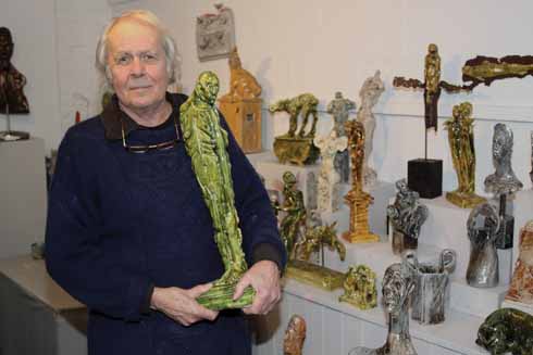511edLives1 Ian Gregory in his showroom at Lower Ansty