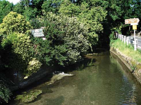 711edFACEOF4 Ashford Water at Alderholt Mill