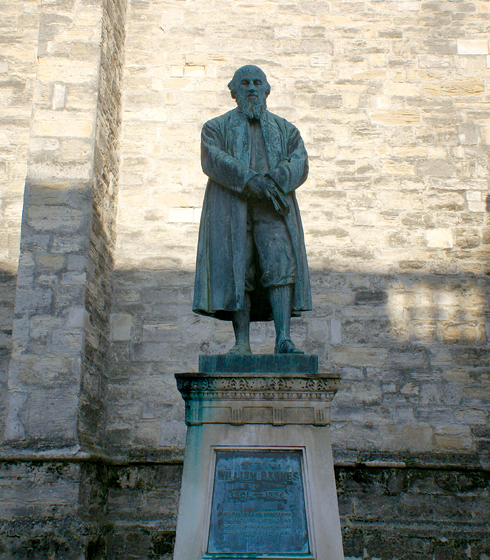 WilliamBarnesStatue