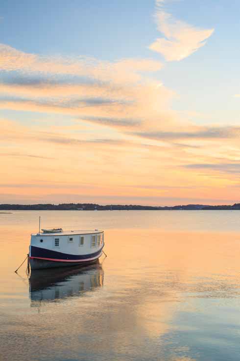 'I was pining to get a sunset and this boat in Poole Harbour is a nice focal point for that sunset. It’s very easy to imagine yourself on it with a glass of wine.'