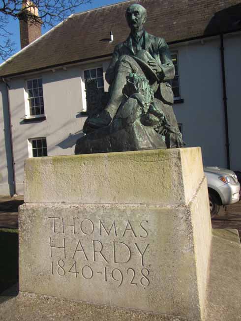 Hardy's statue at Top O'Town was created by Eric Henri Kennington and unveiled by J M Barrie (the ceremony can be seen and heard online at https://youtu.be/k0TRyFpuHmI